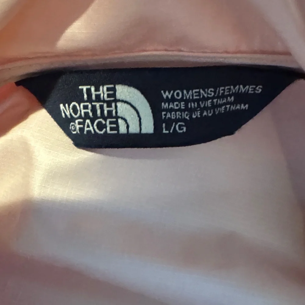 The North Face Women's Pink and Black Ski Jacket L - Picture 2 of 9